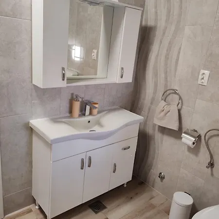 Apartament Nina Kali