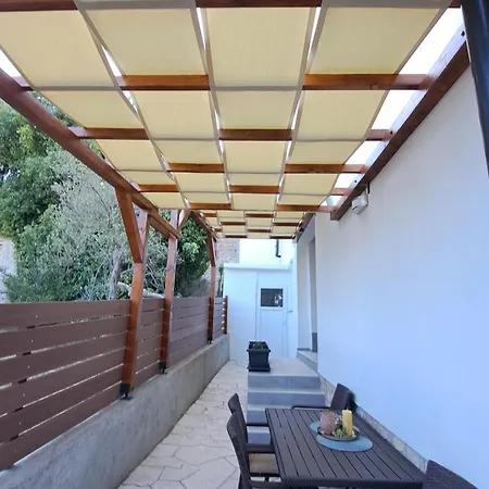 Apartamento Nina *